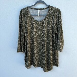 NY Collection Woman Green Tunic Asymmetrical Hem Detail Size 1X Plus